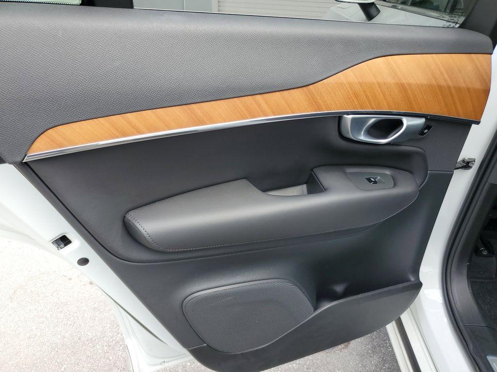 used 2024 Volvo XC90 Recharge Plug-In Hybrid car, priced at $58,990