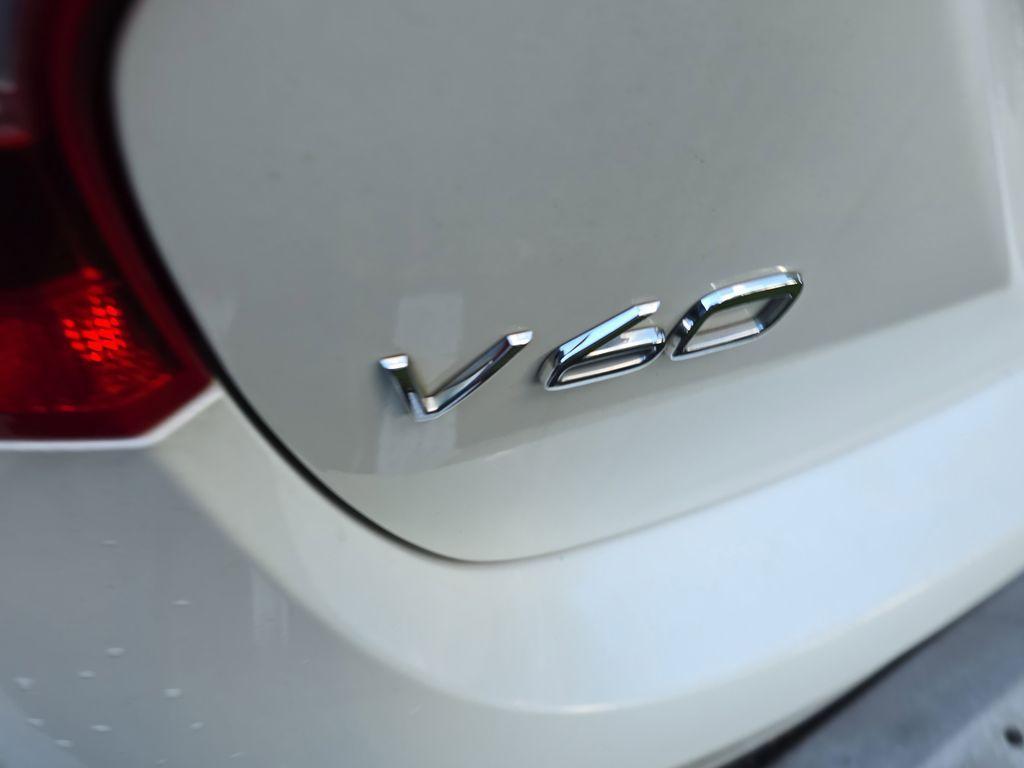 used 2017 Volvo V60 Cross Country car, priced at $11,490