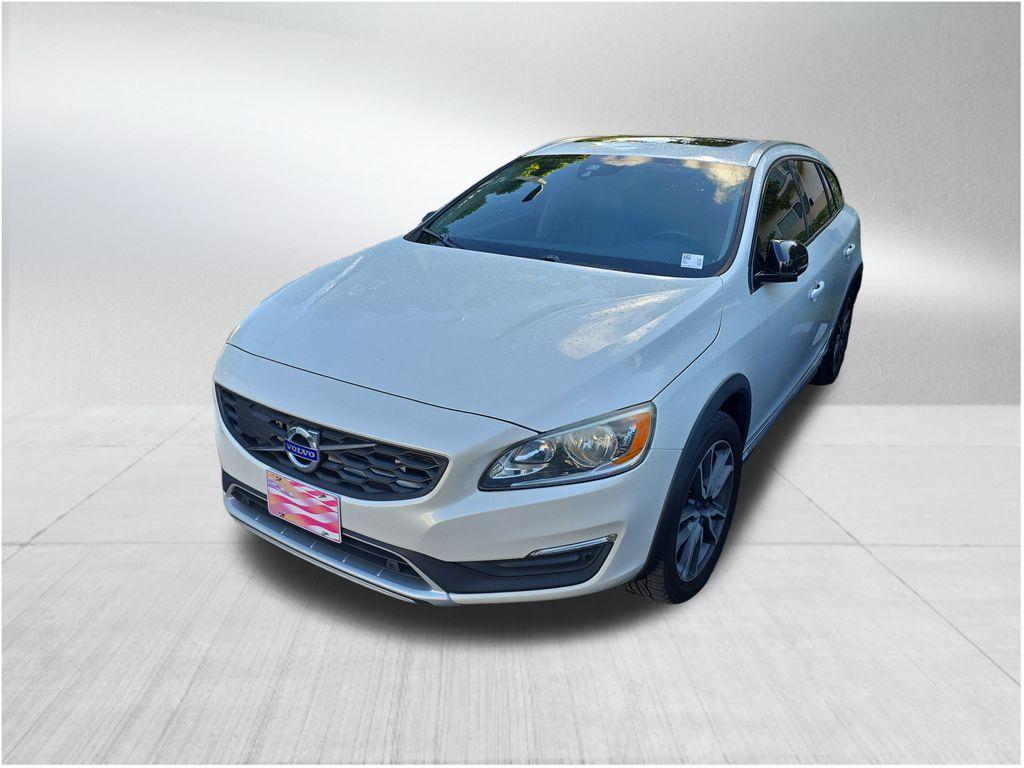 used 2017 Volvo V60 Cross Country car, priced at $11,490