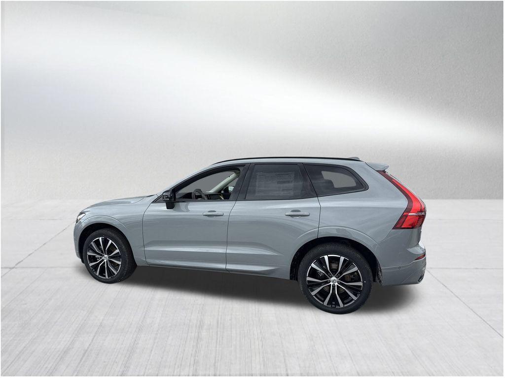 new 2025 Volvo XC60 car, priced at $52,585