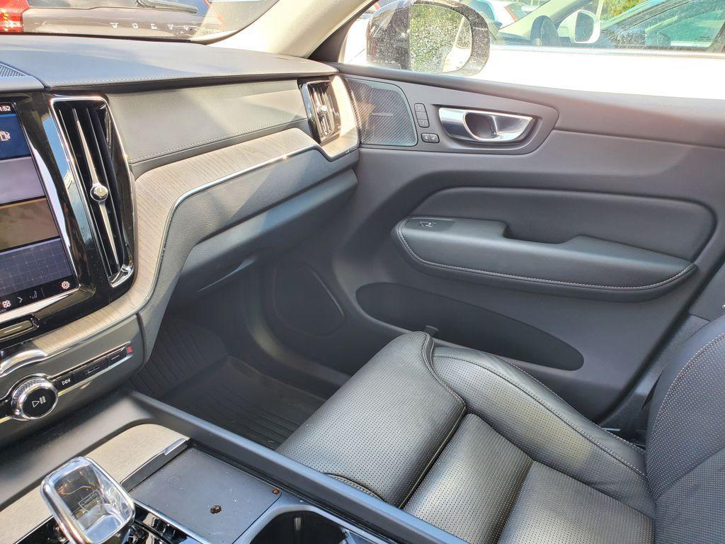 used 2022 Volvo XC60 car, priced at $36,990