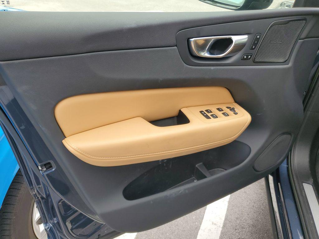 used 2023 Volvo XC60 car, priced at $39,490