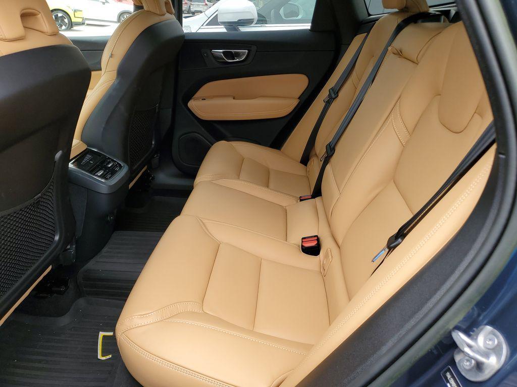 used 2023 Volvo XC60 car, priced at $39,490