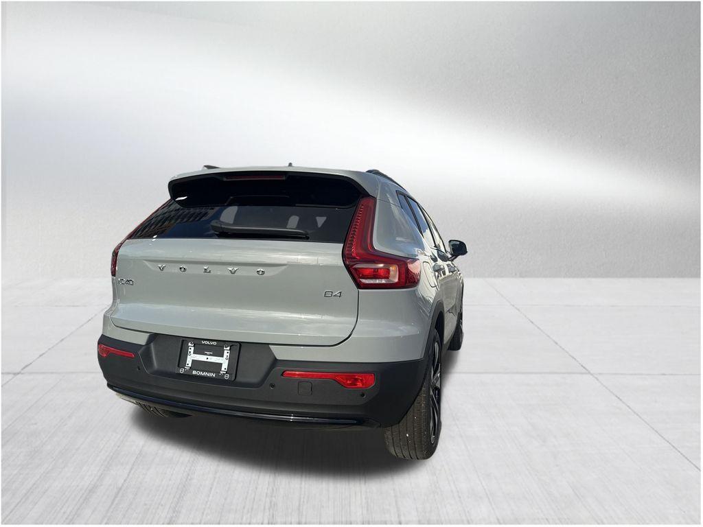 new 2026 Volvo XC40 car, priced at $43,645