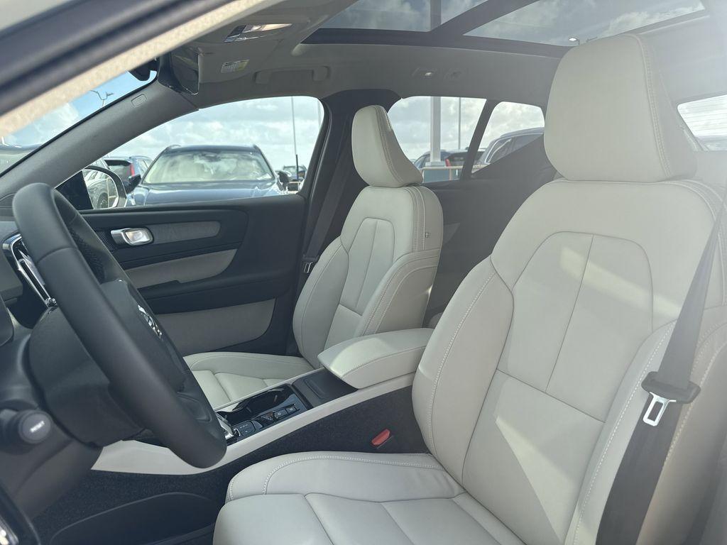 new 2026 Volvo XC40 car, priced at $43,645