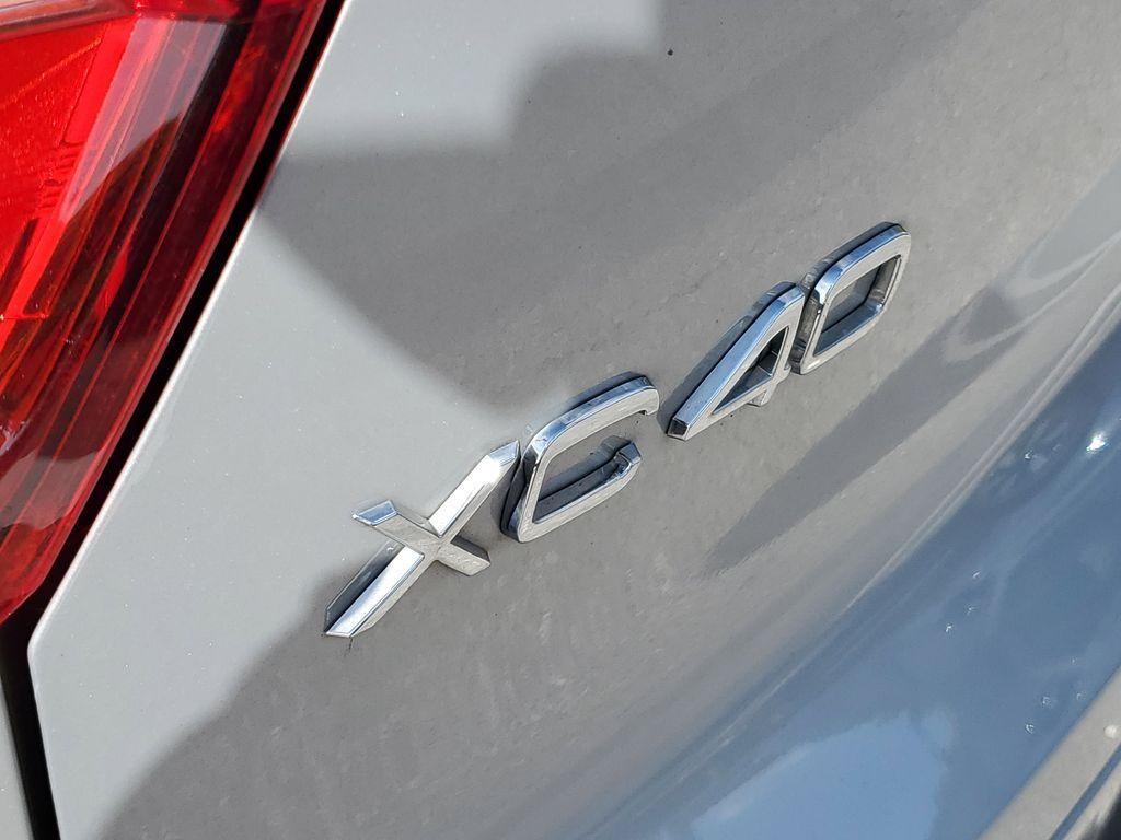 used 2023 Volvo XC40 car, priced at $34,490
