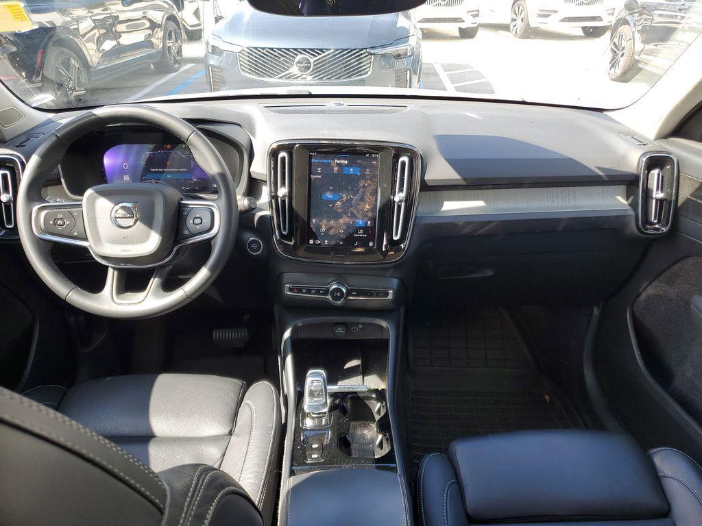 used 2023 Volvo XC40 car, priced at $34,490