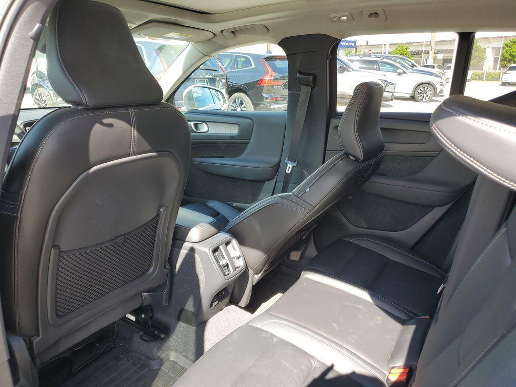 used 2023 Volvo XC40 car, priced at $34,490