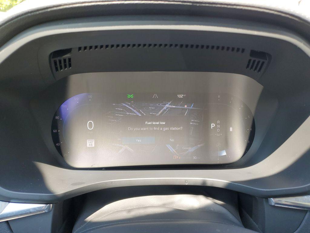 used 2022 Volvo XC60 car, priced at $31,490