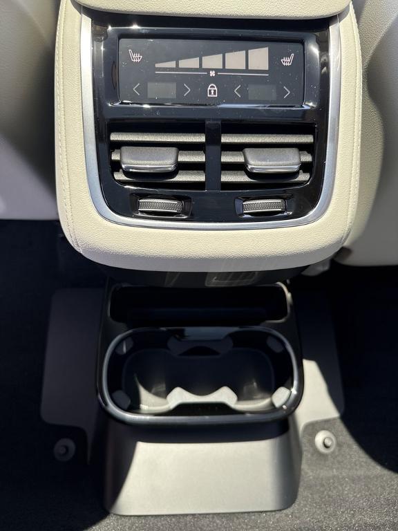 new 2025 Volvo XC90 car, priced at $74,945
