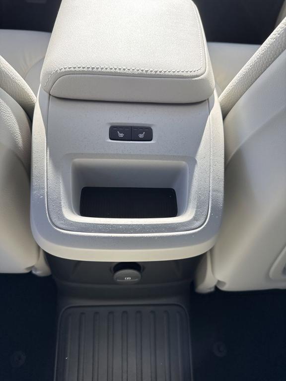 new 2025 Volvo XC60 Plug-In Hybrid car, priced at $66,260