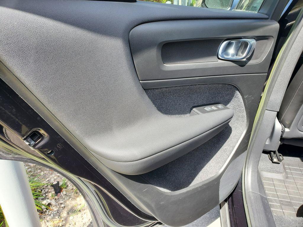 used 2022 Volvo XC40 car, priced at $27,990