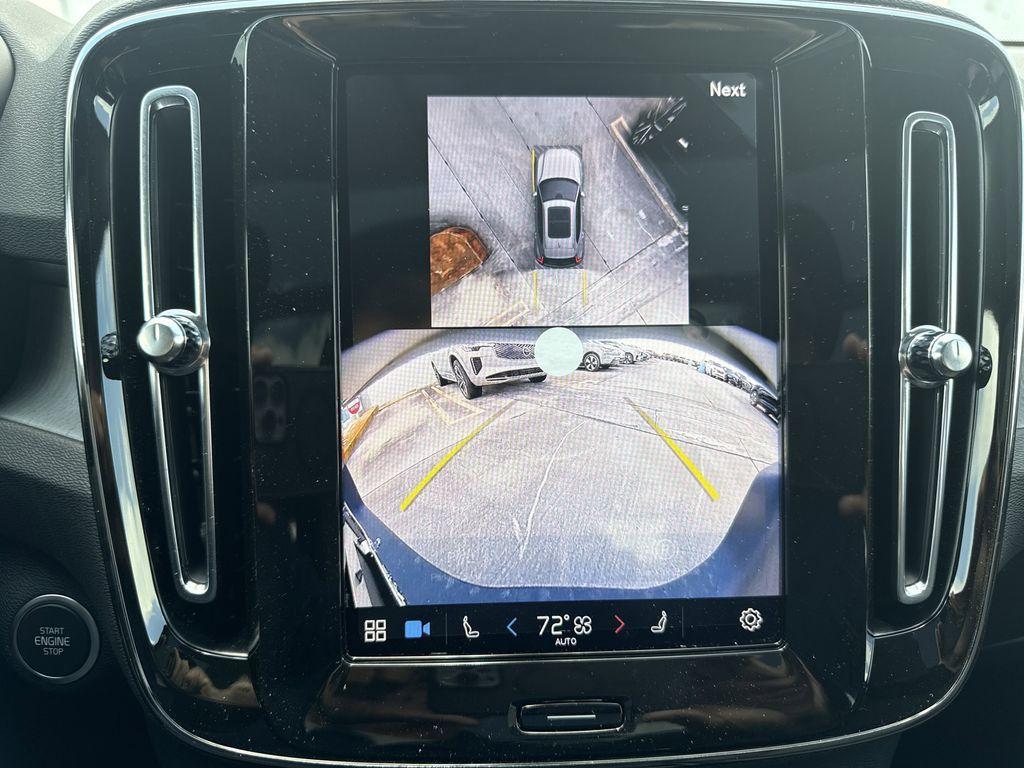 new 2025 Volvo XC40 car, priced at $49,870