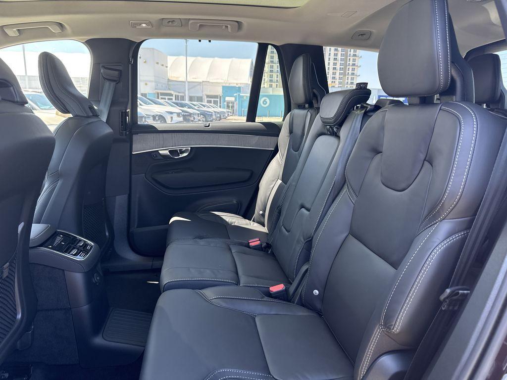 new 2025 Volvo XC90 Plug-In Hybrid car, priced at $82,405