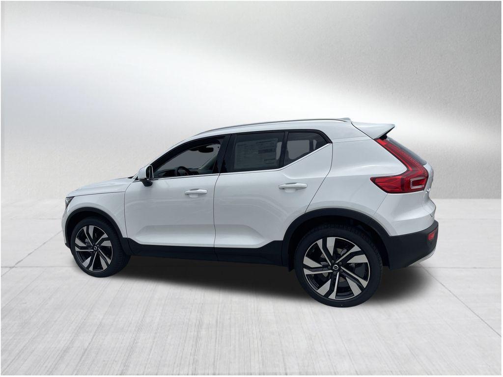 new 2025 Volvo XC40 car, priced at $49,715