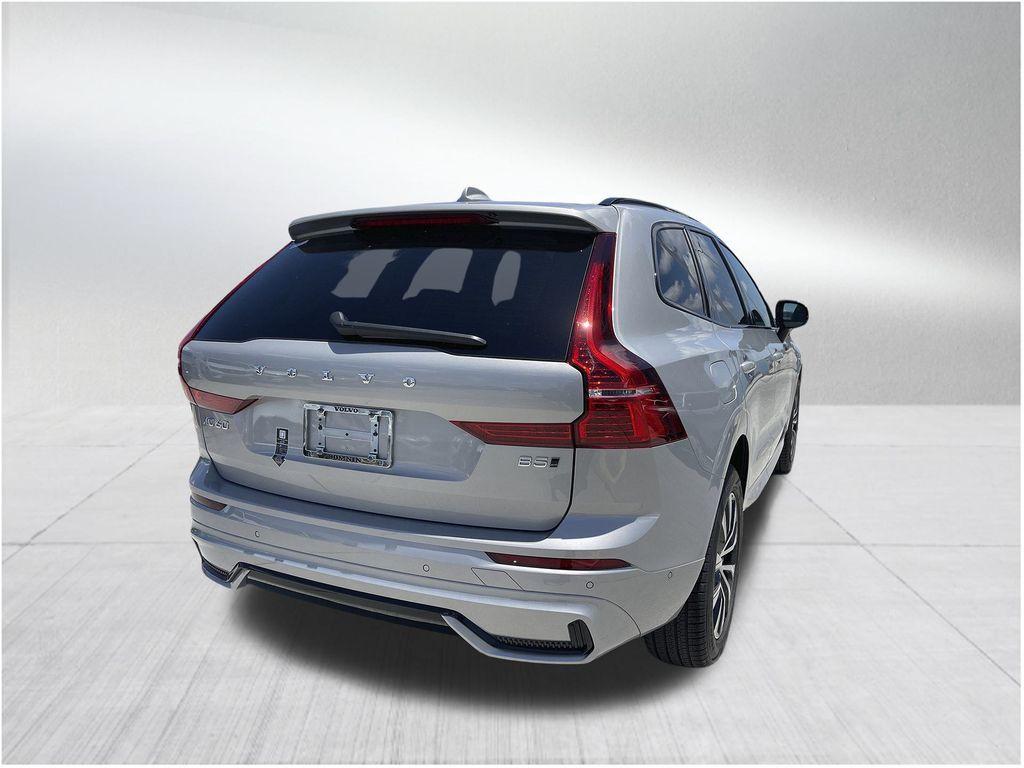 new 2024 Volvo XC60 car, priced at $44,280