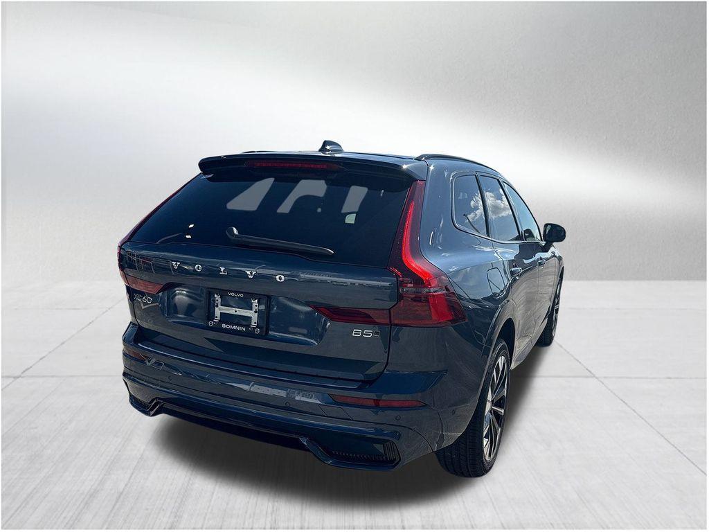new 2026 Volvo XC60 car, priced at $54,985