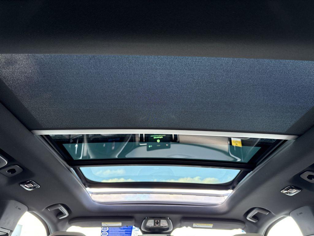 new 2026 Volvo XC90 Plug-In Hybrid car, priced at $78,375