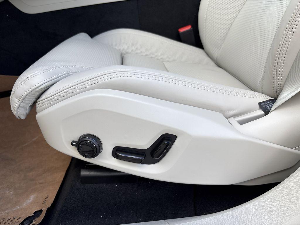 new 2026 Volvo XC60 car, priced at $60,935