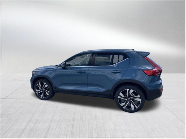 new 2025 Volvo XC40 car, priced at $48,540