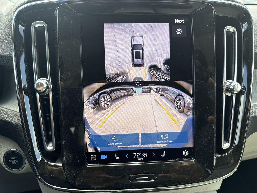 new 2025 Volvo XC40 car, priced at $49,870