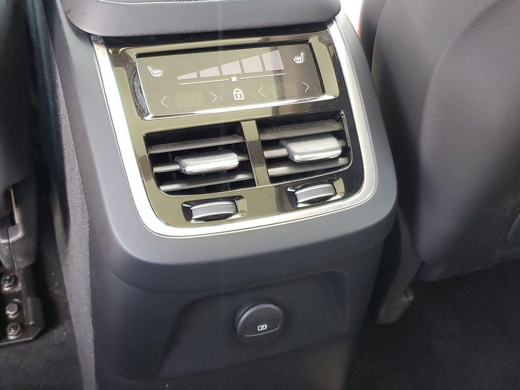 used 2023 Volvo XC90 Recharge Plug-In Hybrid car, priced at $49,490