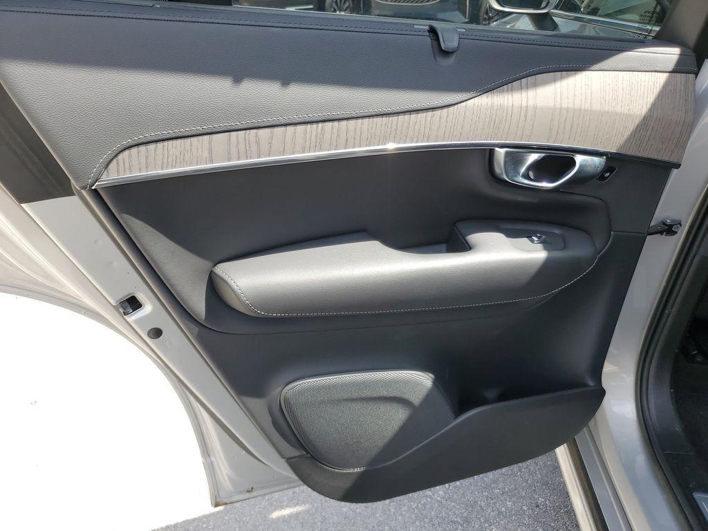 used 2023 Volvo XC90 Recharge Plug-In Hybrid car, priced at $49,490