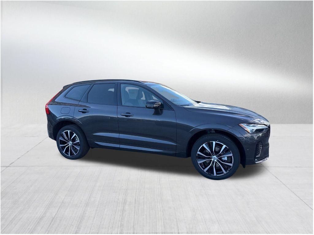 new 2025 Volvo XC60 car, priced at $51,595