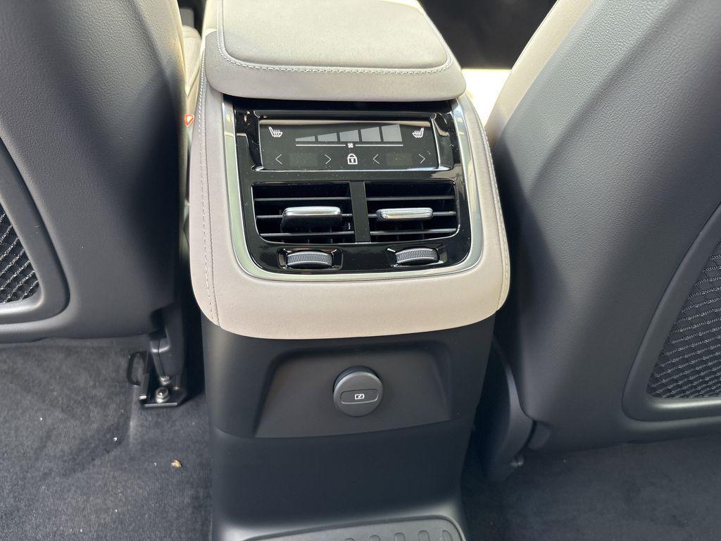 new 2026 Volvo XC90 Plug-In Hybrid car, priced at $74,795