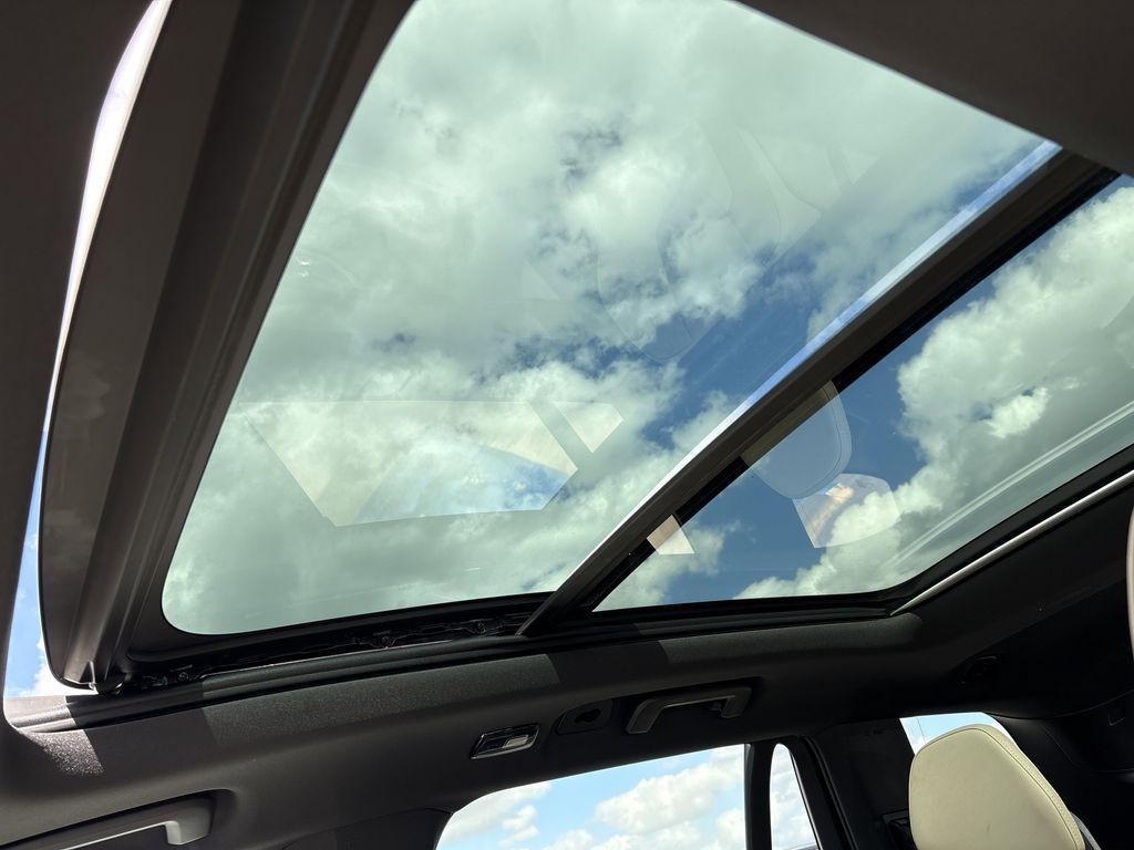 new 2026 Volvo XC90 Plug-In Hybrid car, priced at $74,795