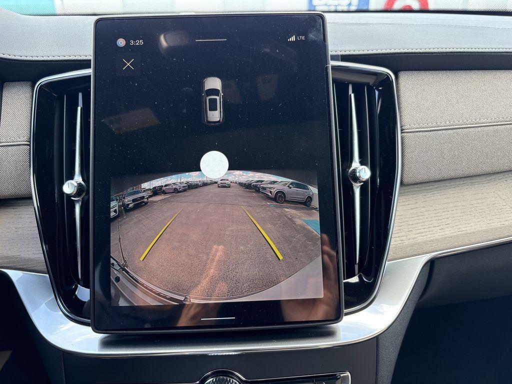 new 2026 Volvo XC90 Plug-In Hybrid car, priced at $74,795