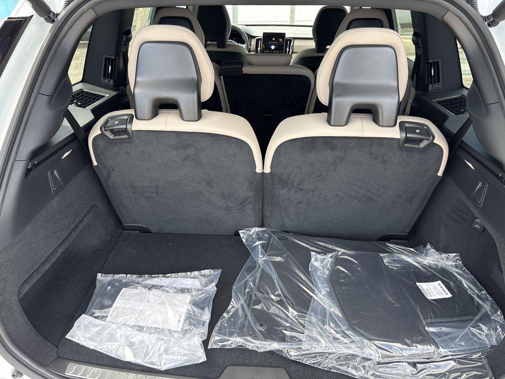 new 2026 Volvo XC90 Plug-In Hybrid car, priced at $74,795