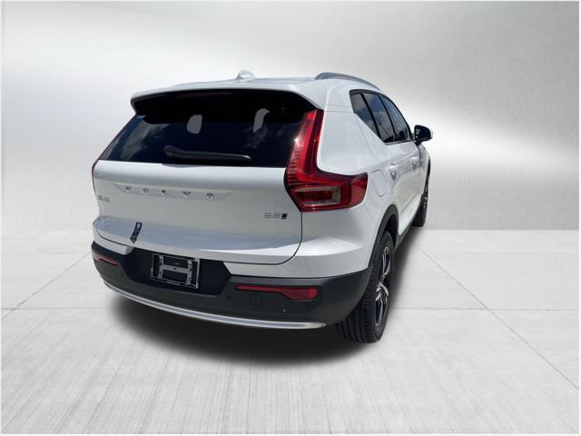 new 2025 Volvo XC40 car, priced at $43,715