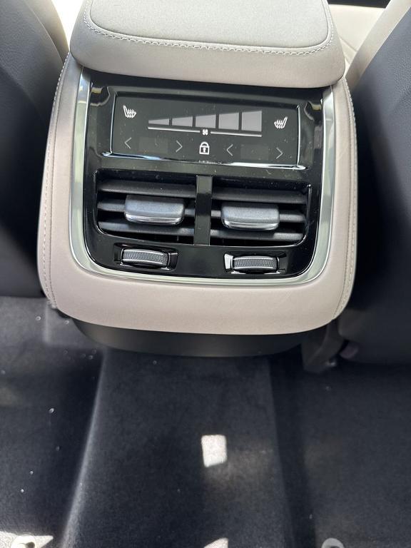 new 2025 Volvo XC90 car, priced at $62,504