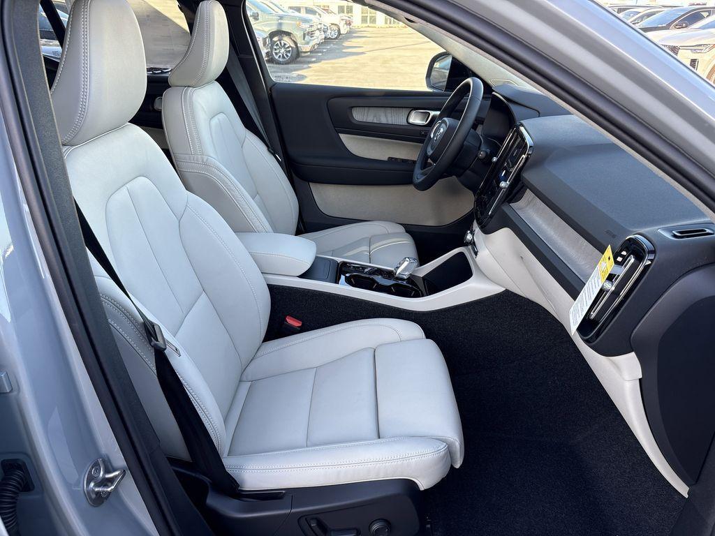 new 2026 Volvo XC40 car, priced at $47,650