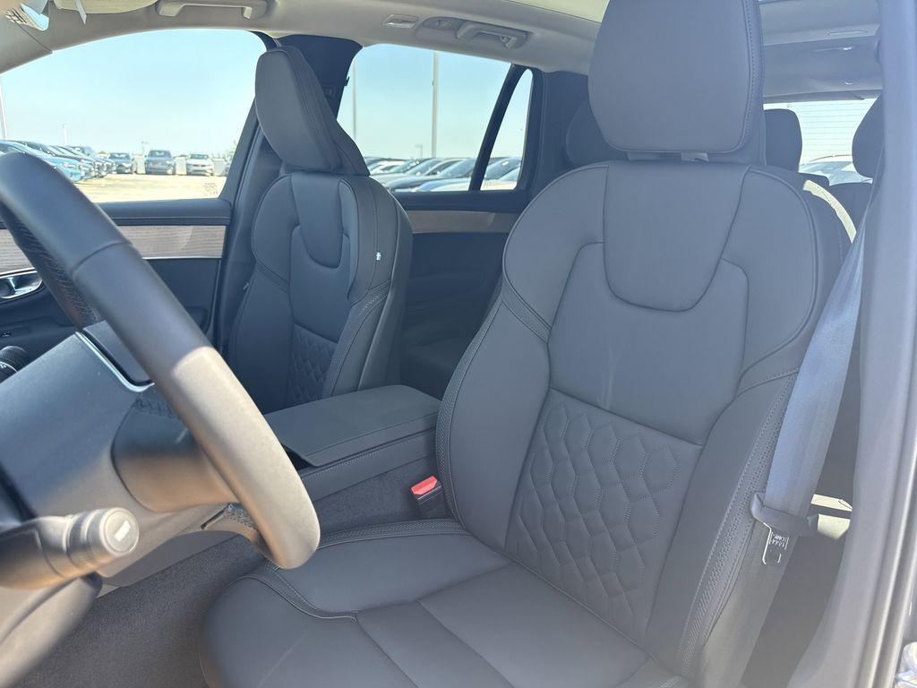 new 2025 Volvo XC90 car, priced at $59,816