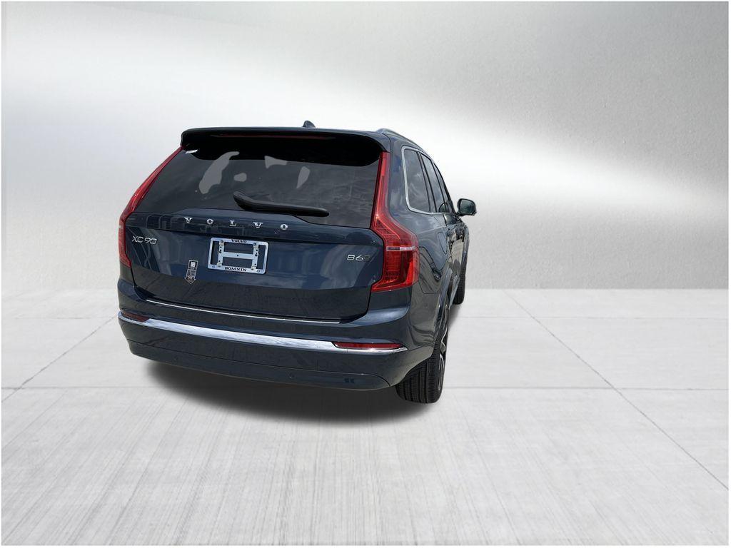 new 2025 Volvo XC90 car, priced at $67,060