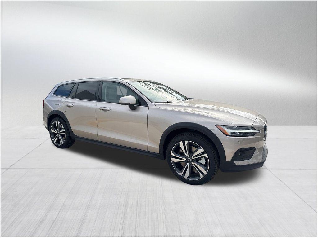 new 2025 Volvo V60 Cross Country car, priced at $51,225