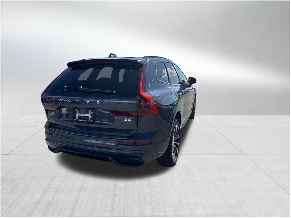 new 2026 Volvo XC60 car, priced at $54,985