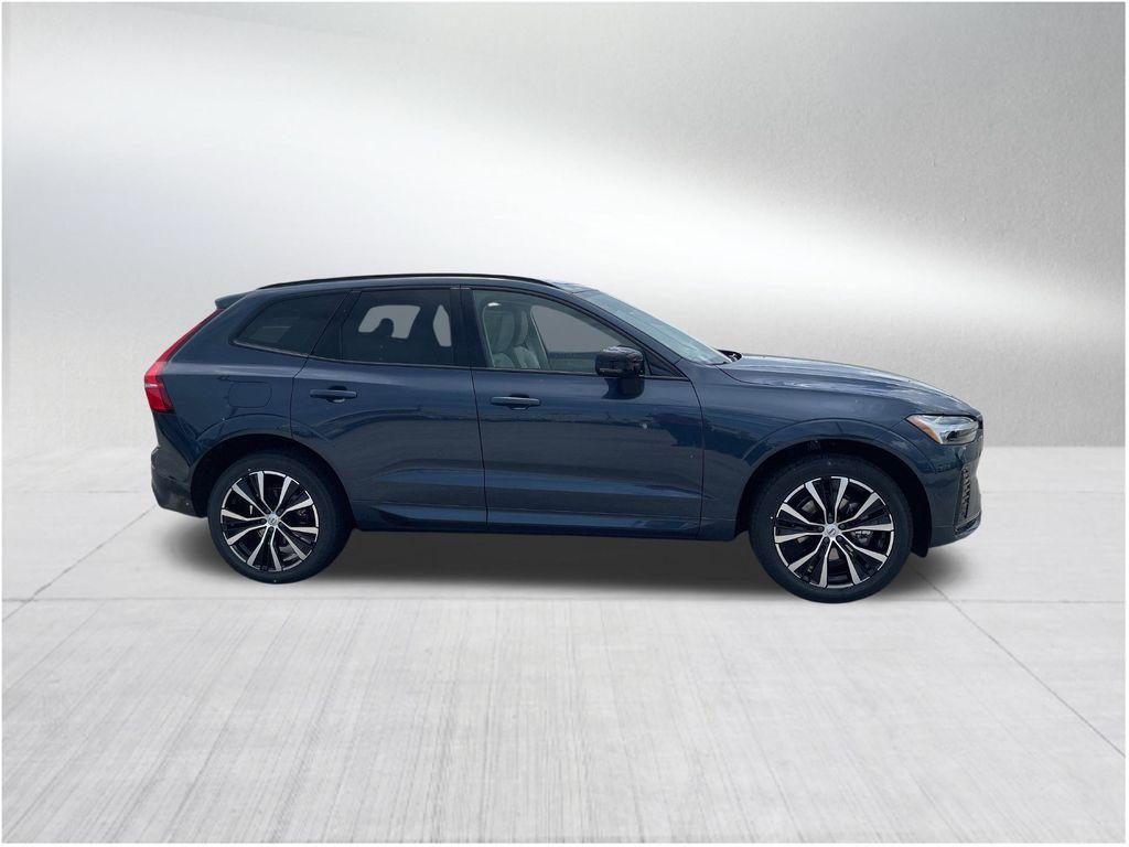 new 2025 Volvo XC60 car, priced at $54,335