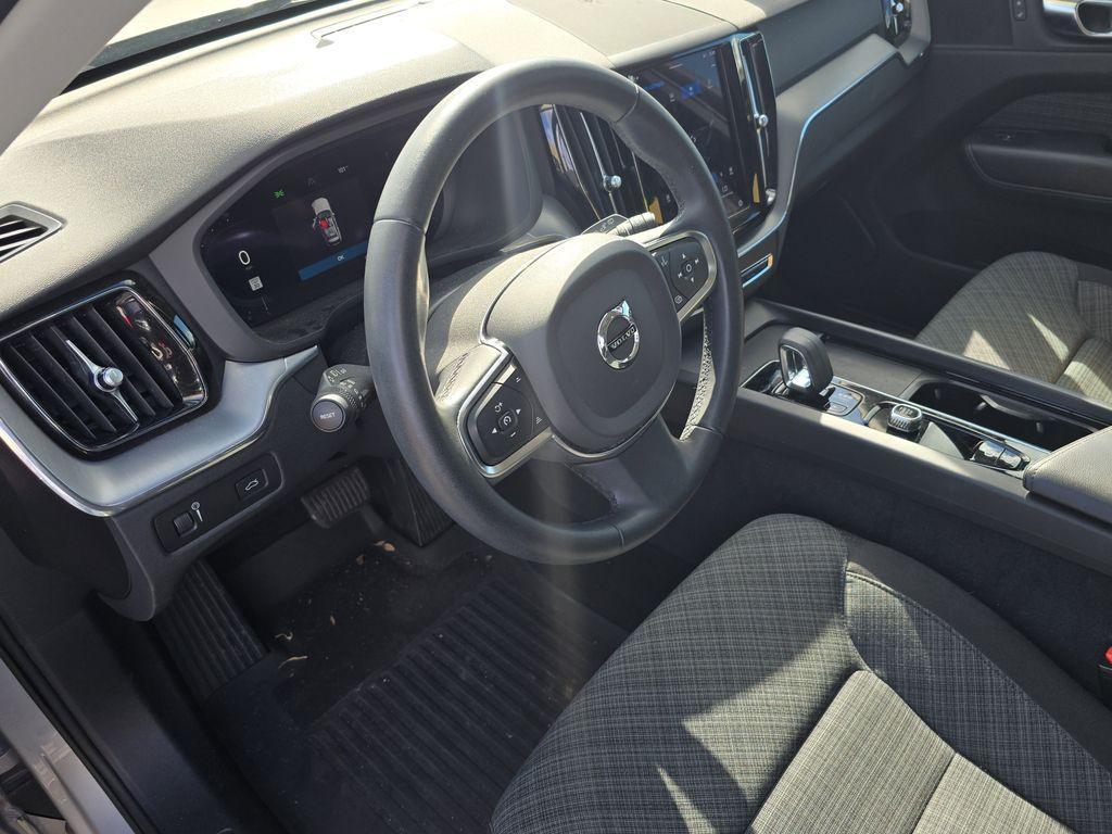 used 2022 Volvo XC60 car, priced at $27,990