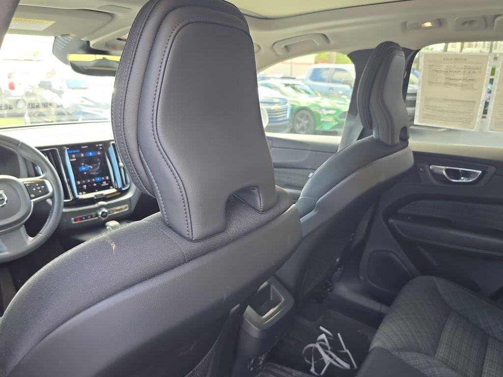 used 2022 Volvo XC60 car, priced at $27,990