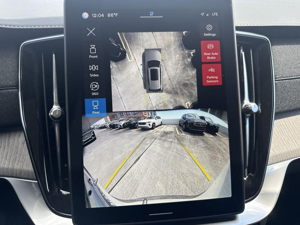 new 2025 Volvo XC90 car, priced at $78,145