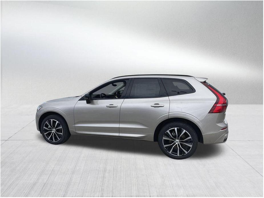 new 2025 Volvo XC60 car, priced at $51,475