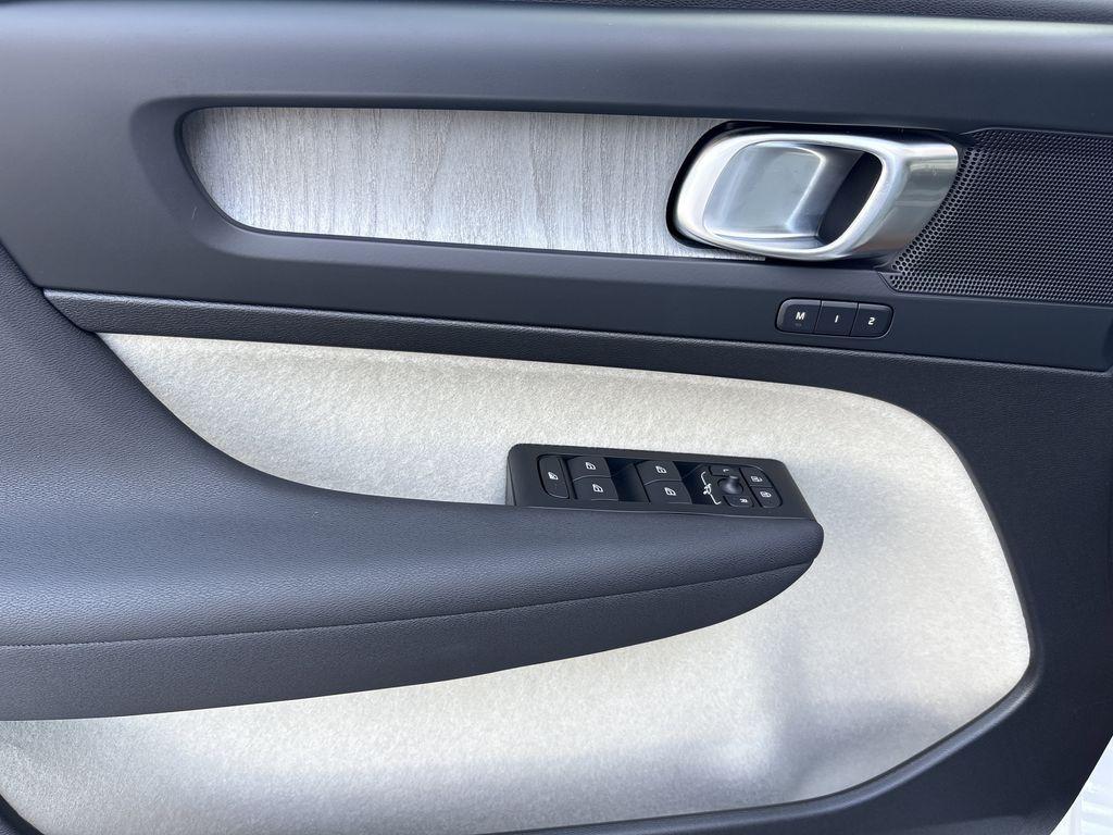 new 2026 Volvo XC40 car, priced at $47,650