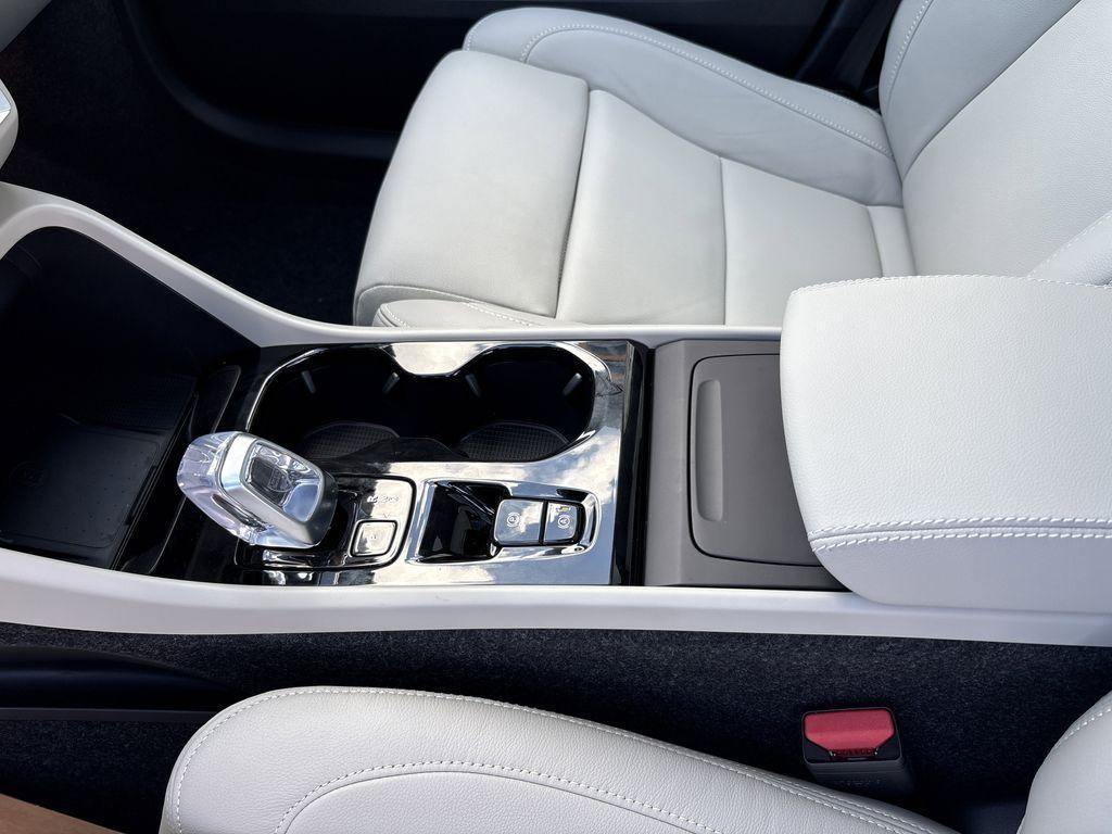 new 2026 Volvo XC40 car, priced at $47,650