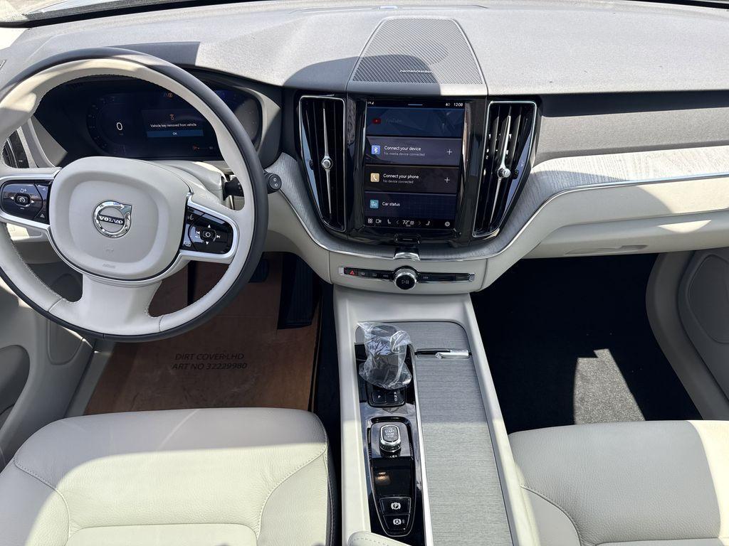 new 2025 Volvo XC60 car, priced at $48,585
