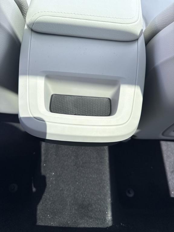 new 2025 Volvo XC60 car, priced at $48,585