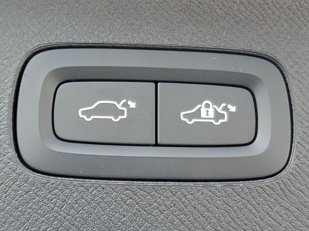 used 2024 Volvo XC90 car, priced at $48,490