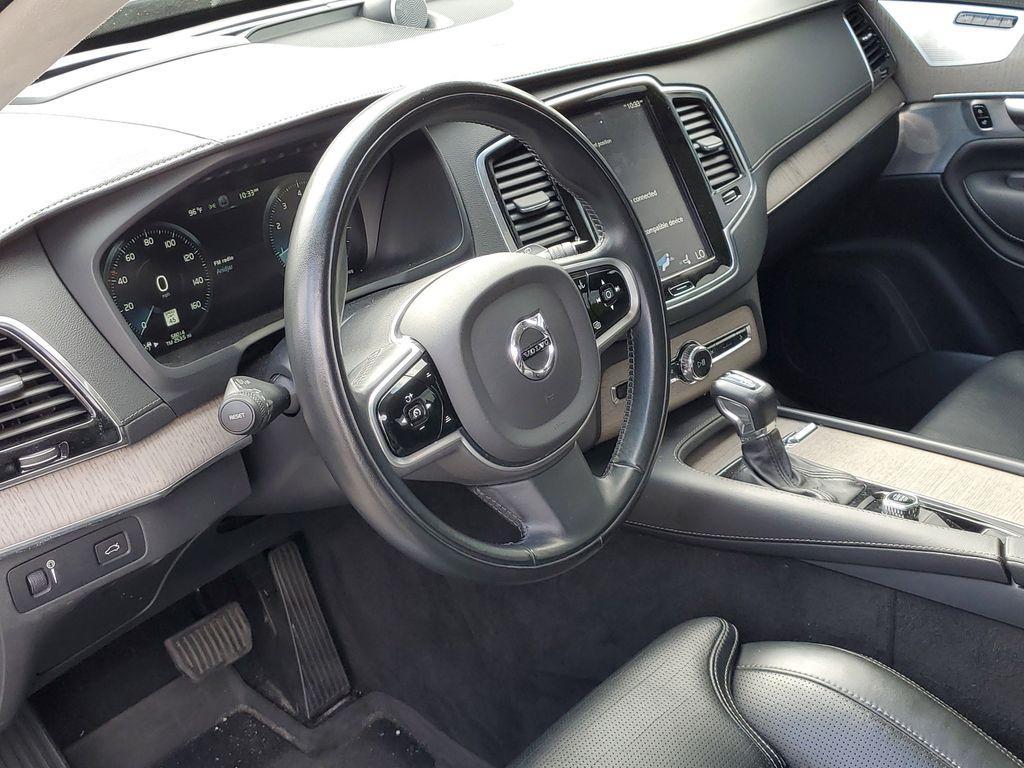 used 2022 Volvo XC90 car, priced at $34,990